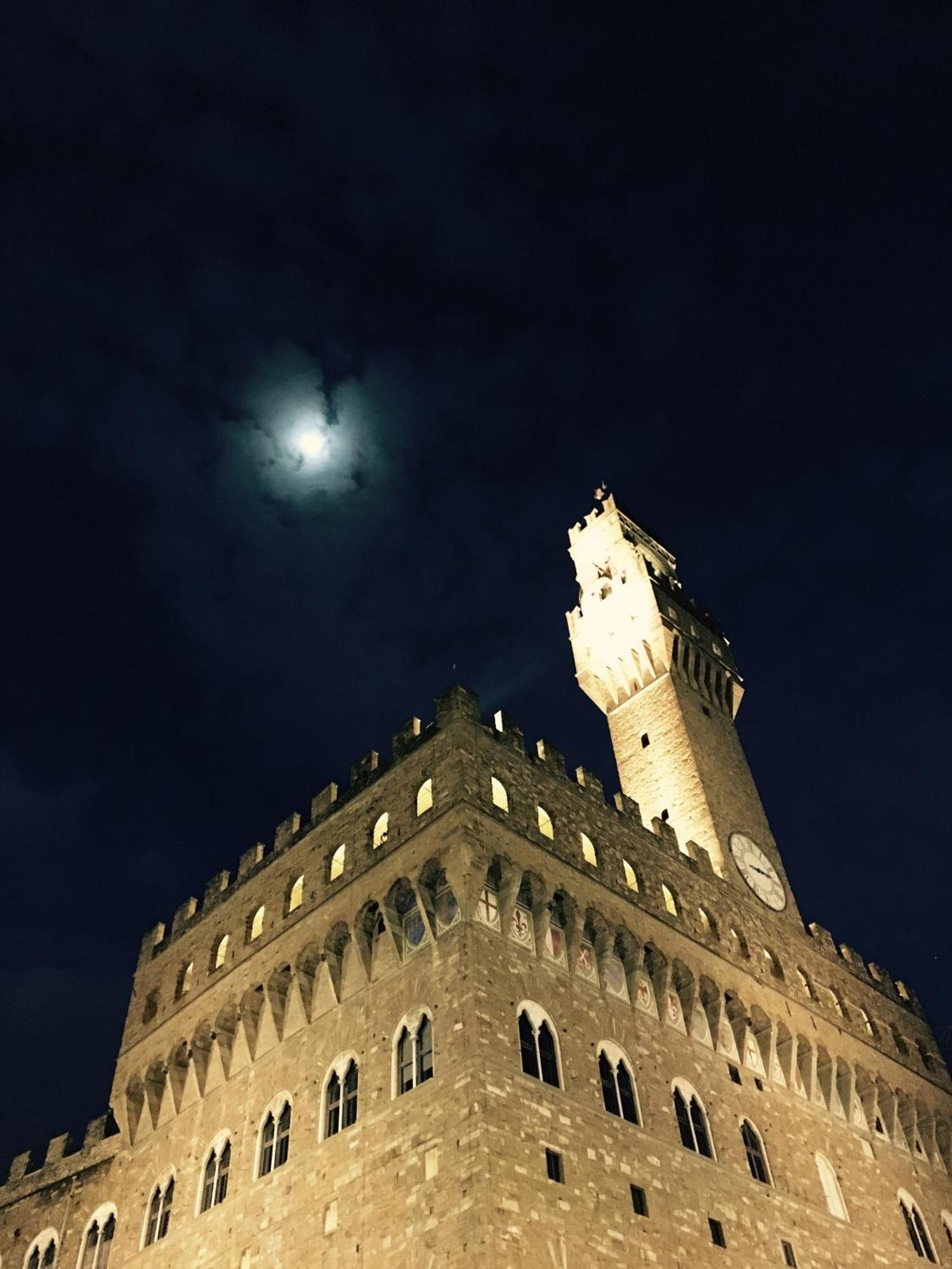Cozy Duomo Dante Uffizi Firenze Central Luaran gambar